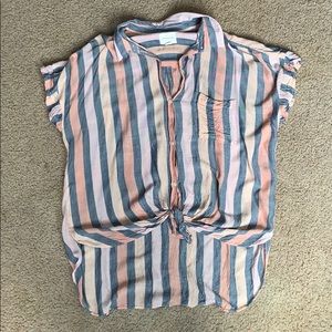 American Eagle button up shirt